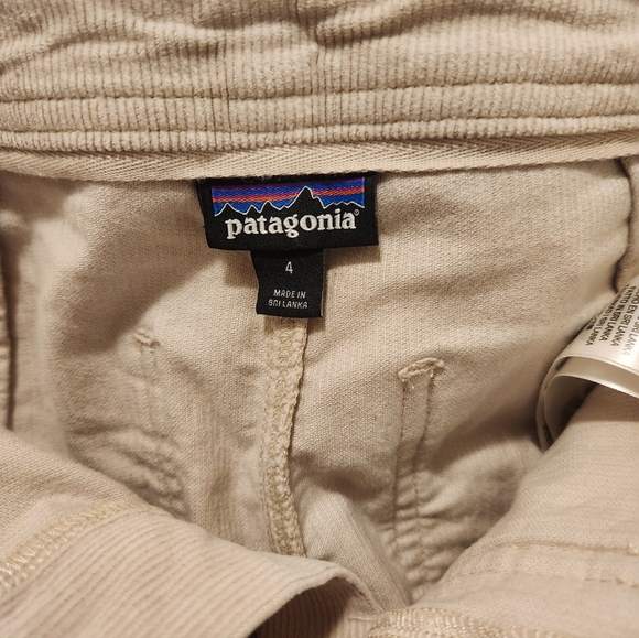 Patagonia Women's Wide Leg Cord Pant, Size 4 - Picture 4 of 5